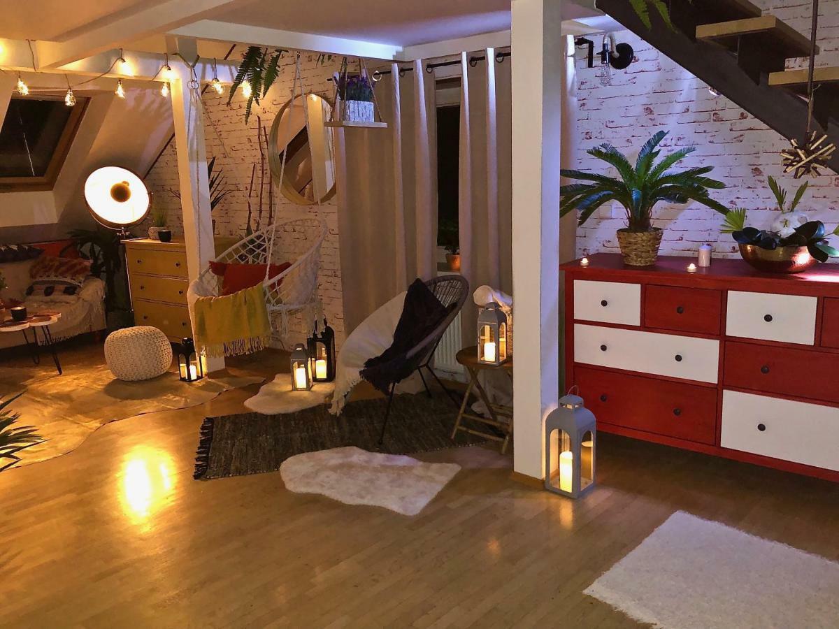 Duplex With Quite Terrace On Wenceslas Sq. Prague Exterior photo